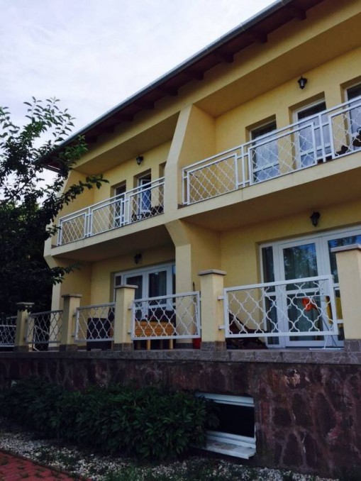   - Duplex Apartman Balatonalmádi