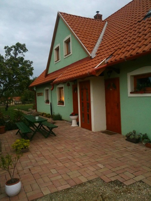   - Cimbora Apartman Balatonfüred