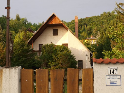   - Fűzfői Apartman Balatonfűzfő